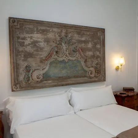 Pries Homes - Little Lotus Apartment