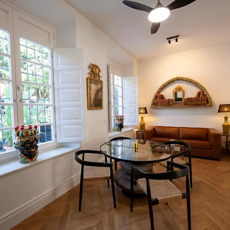 Apartment Pries Homes - Little Lotus